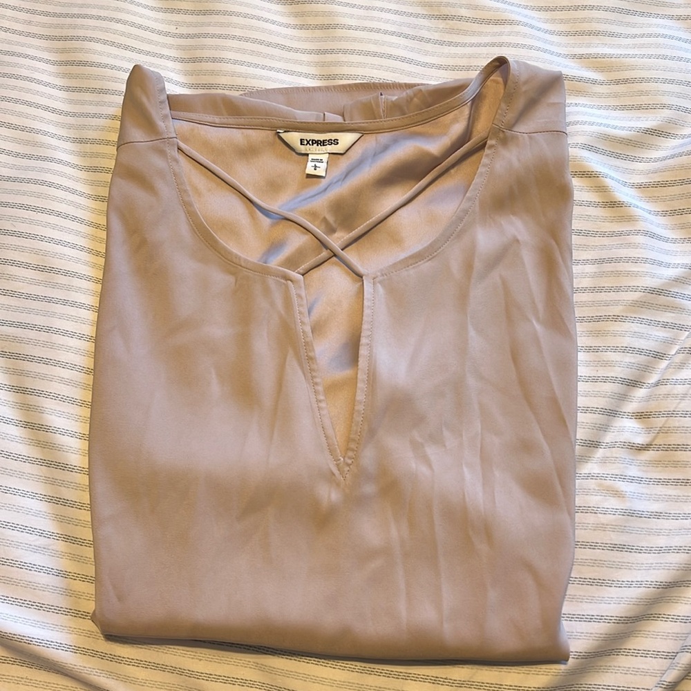 Express Short sleeve blouse tee
